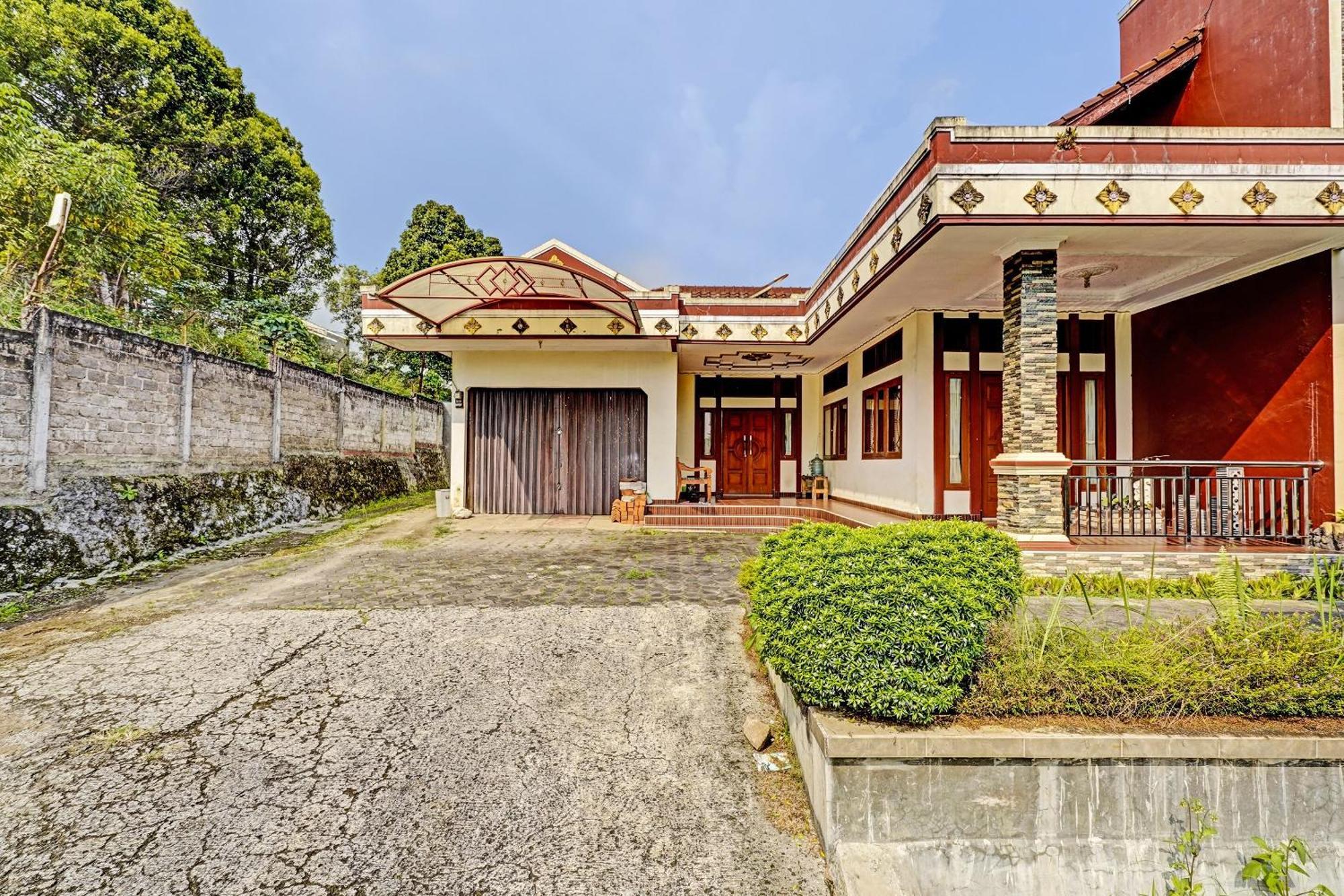 Oyo Life 91469 Pondok Pelita Lembang Exterior foto